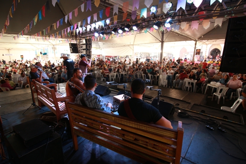 Noticia exposicao-shows-quermesses-e-festivais-sao-destaque-na-programacao-junho-e